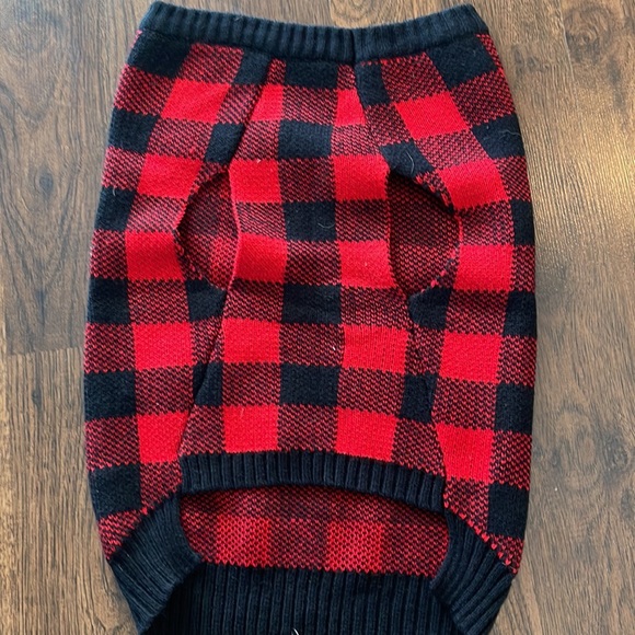 Bold Buffalo Plaid Pull-on Dog Coat NWOT - Picture 2 of 6